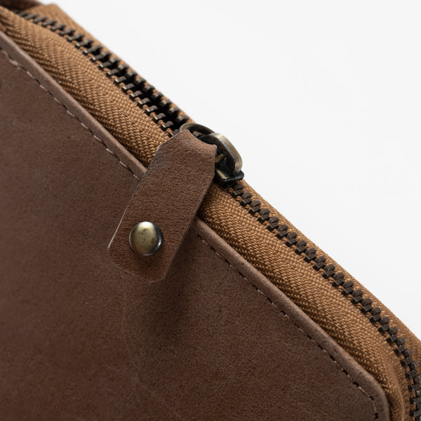 Stylish Tan Genuine Leather Zipper Wallet with ID Window & Card Slots